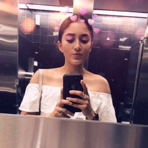 Meet your Posher, Aileen